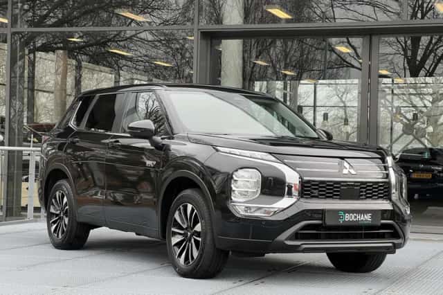 Mitsubishi Outlander (2025) thumbnail 5