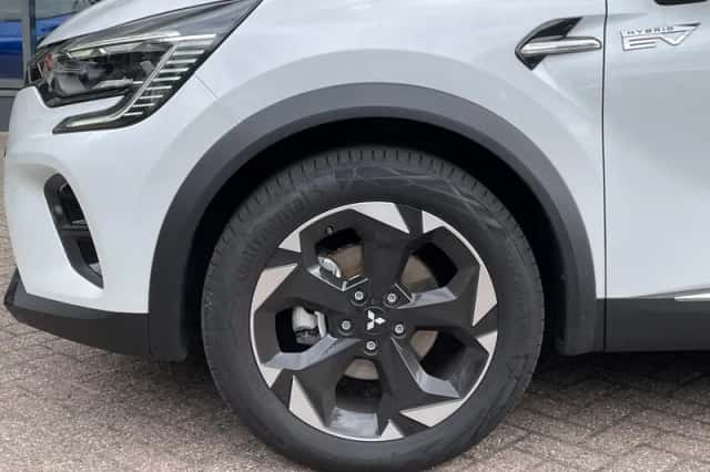 Mitsubishi ASX (2023) thumbnail 3