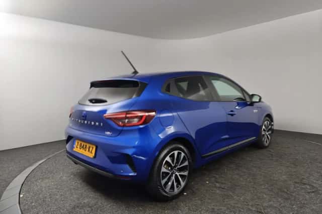 Mitsubishi Colt (2024) thumbnail 2