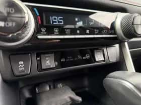 Toyota RAV4 (2024) thumbnail 31