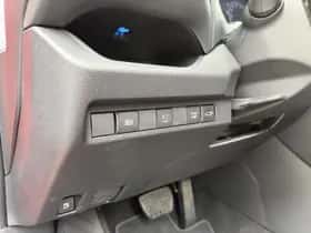 Toyota RAV4 (2024) thumbnail 34