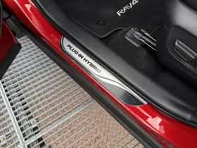 Toyota RAV4 (2024) thumbnail 35