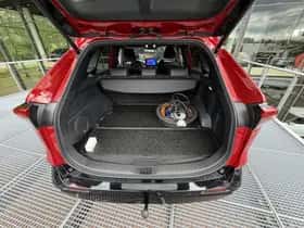Toyota RAV4 (2024) thumbnail 9
