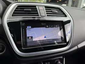 Suzuki S-Cross (2020) thumbnail 11