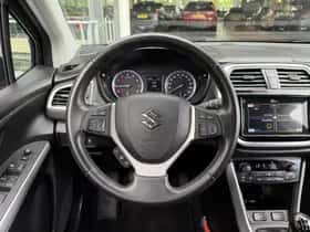 Suzuki S-Cross (2020) thumbnail 31