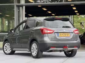 Suzuki S-Cross (2020) thumbnail 6