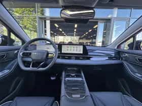 Omoda 5 EV (2026) thumbnail 3