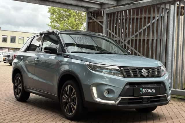 Suzuki Vitara (2022) thumbnail 6