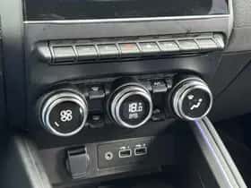 Renault Clio (2024) thumbnail 15