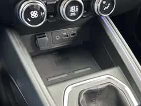 Renault Clio (2024) thumbnail 10