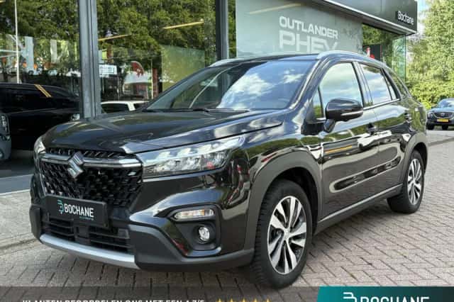 Suzuki S-Cross (2024) thumbnail 1