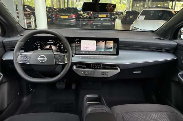Nissan Leaf (2026) thumbnail 3