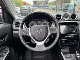 Suzuki Vitara (2021) thumbnail 23