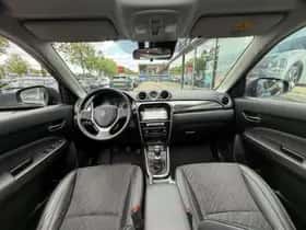 Suzuki Vitara (2021) thumbnail 4
