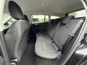 Ford Focus (2024) thumbnail 8