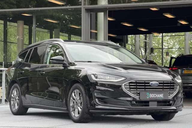 Ford Focus (2024) thumbnail 5