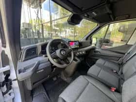 Nissan Interstar (2025) thumbnail 3