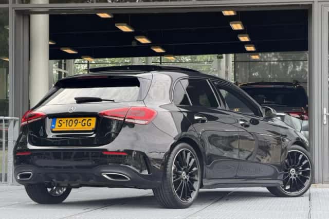Mercedes-Benz A-Klasse (2022) thumbnail 2