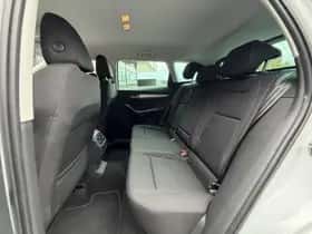 Škoda Karoq (2019) thumbnail 8