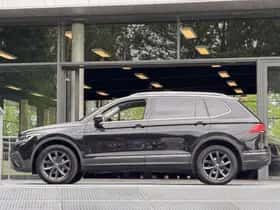 Volkswagen Tiguan (2023) thumbnail 18