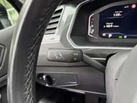 Volkswagen Tiguan (2023) thumbnail 32