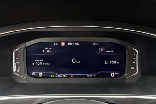 Volkswagen Tiguan (2023) thumbnail 4