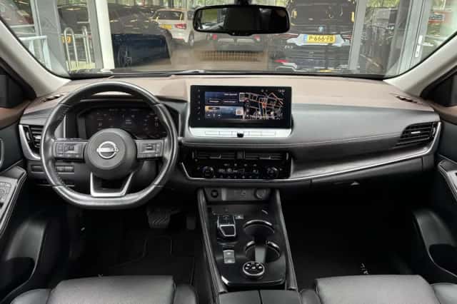 Nissan X-Trail (2024) thumbnail 3