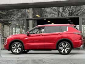 Mitsubishi Outlander (2026) thumbnail 17