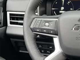 Mitsubishi Outlander (2026) thumbnail 22