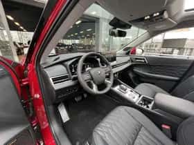 Mitsubishi Outlander (2026) thumbnail 36