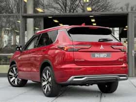 Mitsubishi Outlander (2026) thumbnail 6