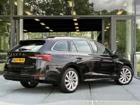 Škoda Octavia (2021) thumbnail 2