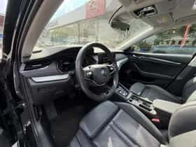 Škoda Octavia (2021) thumbnail 10