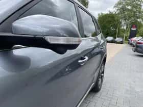 MG ZS (2025) thumbnail 4