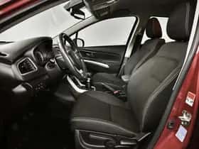 Suzuki S-Cross (2021) thumbnail 7