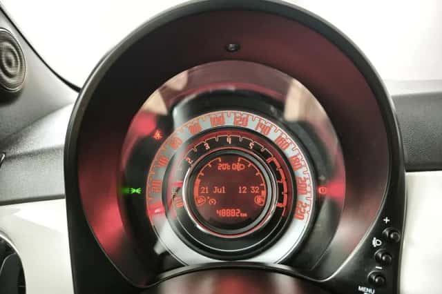Fiat 500C (2021) thumbnail 4