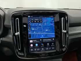 Volvo XC40 (2021) thumbnail 11