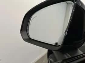 Volvo XC40 (2021) thumbnail 14