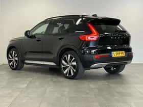 Volvo XC40 (2021) thumbnail 6