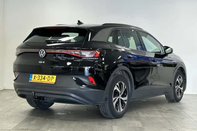 Volkswagen ID.4 (2023) thumbnail 2