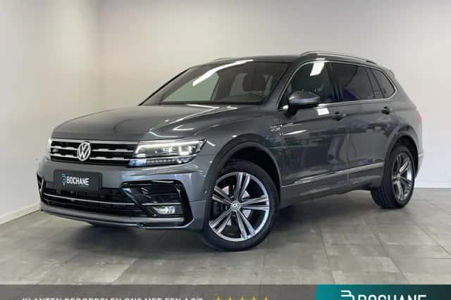 Volkswagen Tiguan (2021) thumbnail 1