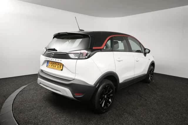 Opel Crossland (2021) thumbnail 2