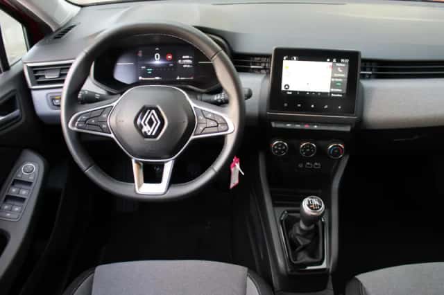 Renault Clio (2024) thumbnail 3