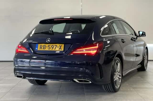 Mercedes-Benz CLA-Klasse (2017) thumbnail 2