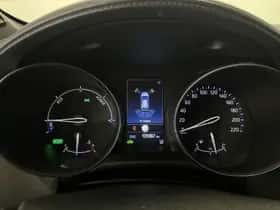 Toyota C-HR (2021) thumbnail 27
