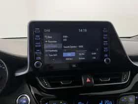 Toyota C-HR (2021) thumbnail 34
