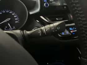 Toyota C-HR (2021) thumbnail 43
