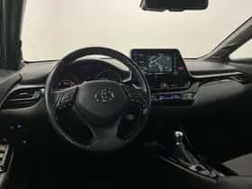 Toyota C-HR (2021) thumbnail 10