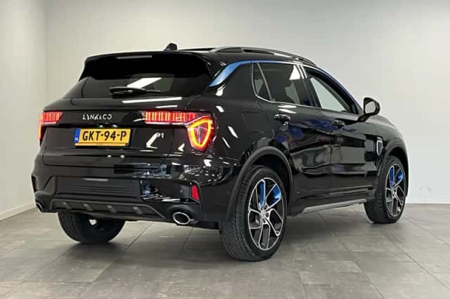 Lynk & Co 01 (2022) thumbnail 2