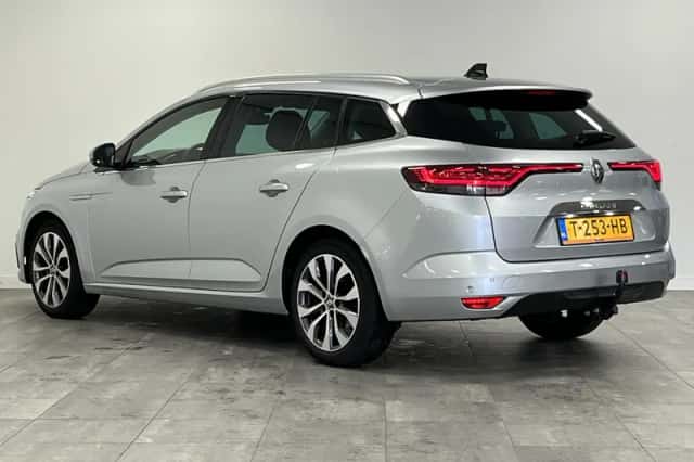 Renault Mégane (2023) thumbnail 6